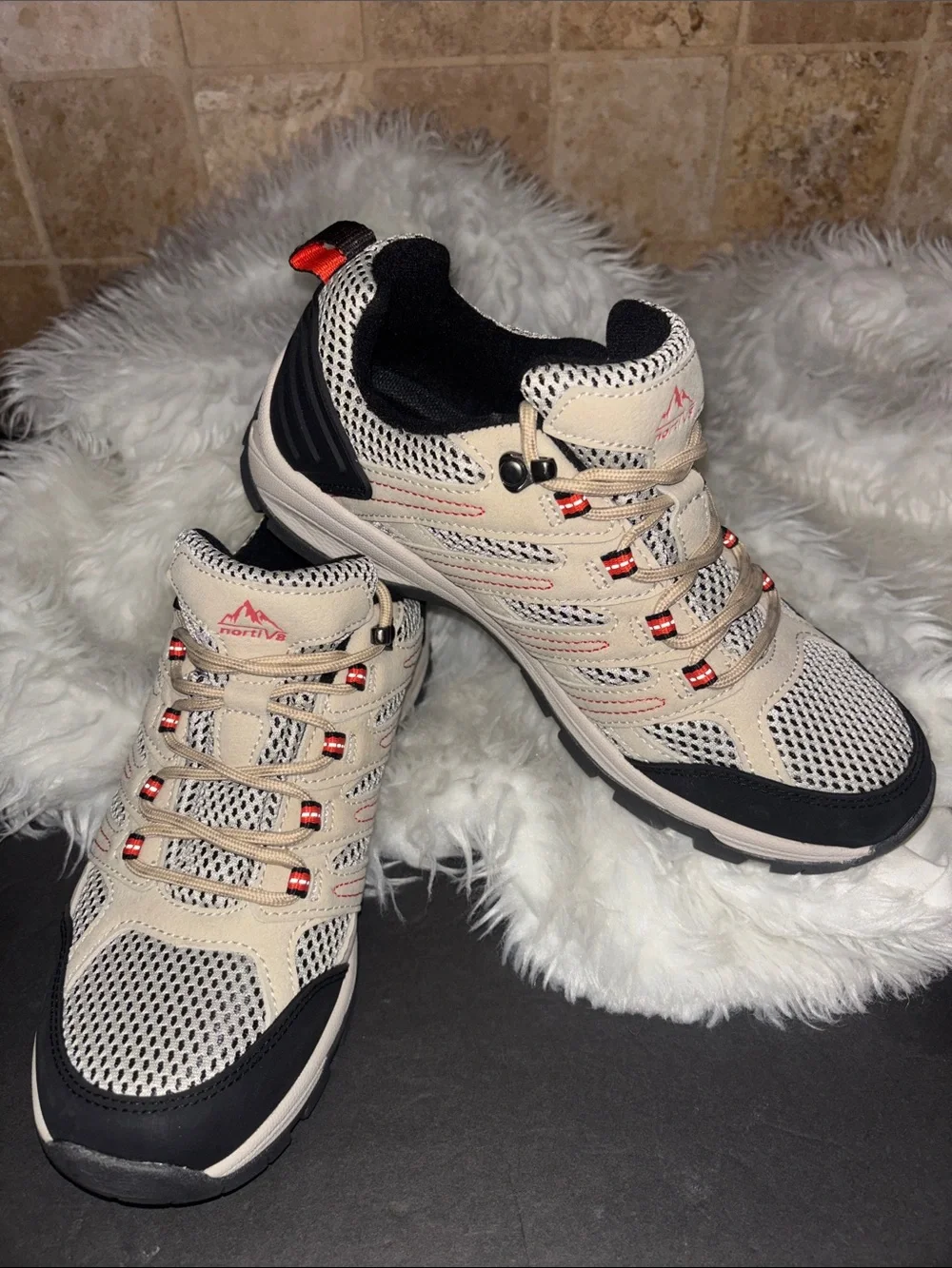 NORTIV 8 Trail Running Hiking Walking Outdoor Sneakers Shoes Women’s Sz 7.5